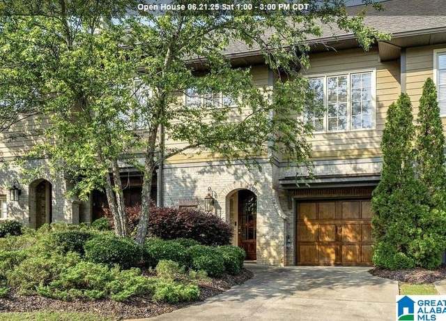 Property at 1015 Townes Ct, Birmingham, AL 35242, 3 beds, 2.5 baths