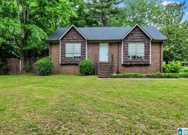 Property at 2610 Gaylon St, Birmingham, AL 35235, 3 beds, 1.5 baths