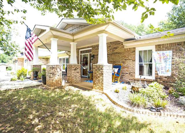 Property at 1507 Littlebrandt Dr, Anniston, AL 36205, 4 beds, 2 baths