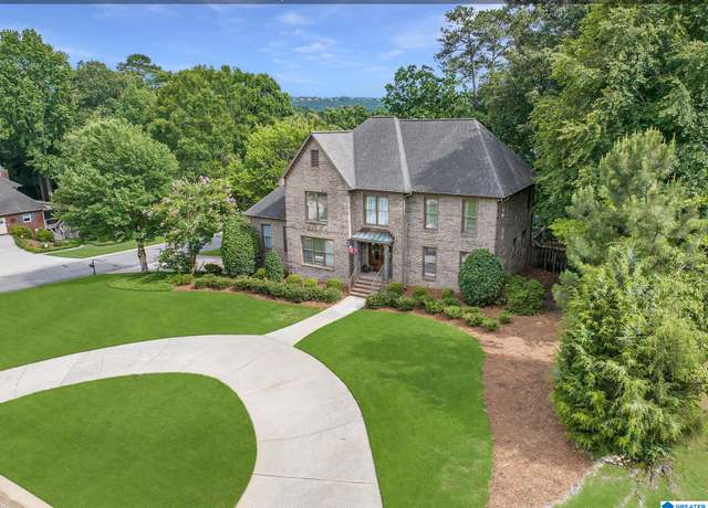 Property at 4100 Kinross Cir, Birmingham, AL 35242, 4 beds, 4.5 baths