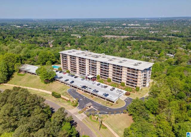 Property at 1300 Beacon Pkwy E #504, Birmingham, AL 35209, 3 beds, 3 baths