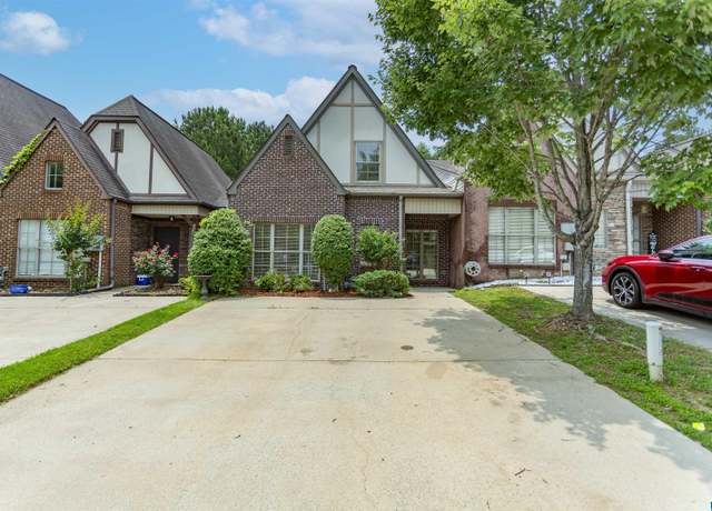 Property at 2449 Ridgemont Dr, Birmingham, AL 35244, 3 beds, 3 baths