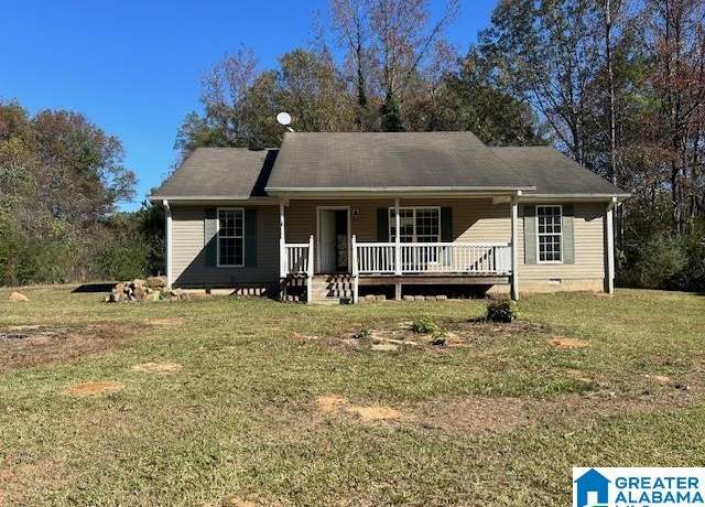 Property at 831 County Road 131, Jemison, AL 35085, 4 beds, 2 baths