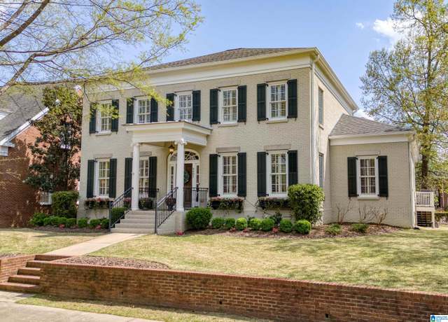 Property at 4431 Village Green Way, Hoover, AL 35226, 4 beds, 3.5 baths
