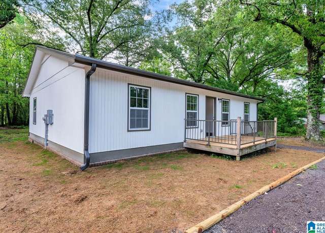 Property at 306 Empire Rd, Sumiton, AL 35148, 3 beds, 2 baths