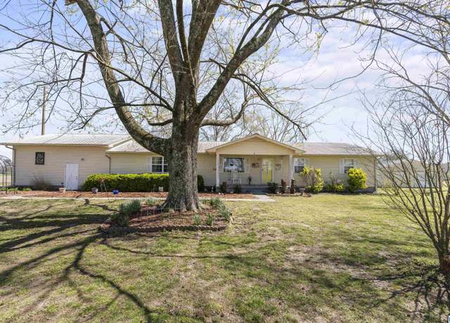 Property at 3450 County Road 1682, Cullman, AL 35058, 3 beds, 2.5 baths