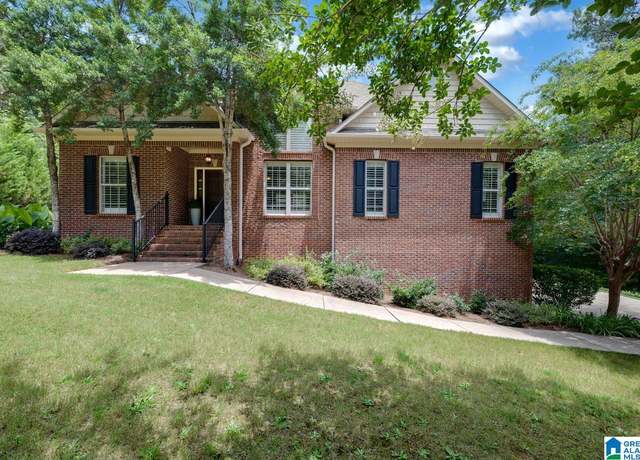 Property at 1053 Long Branch Pkwy, Calera, AL 35040, 4 beds, 3 baths