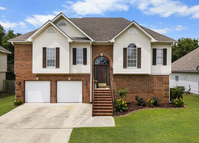 Property at 4400 Canterbury St, Gardendale, AL 35117, 4 beds, 3 baths