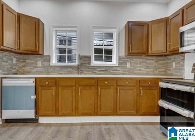 Property at 1614 N 29th St N, Birmingham, AL 35234, 3 beds, 2 baths