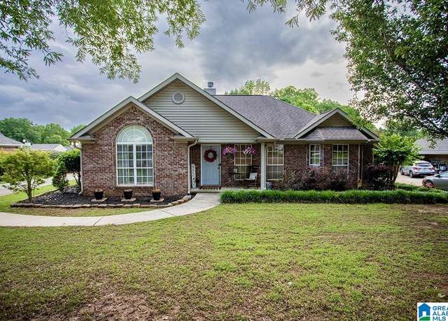 Property at 158 Silverstone Ln, Alabaster, AL 35007, 3 beds, 2 baths