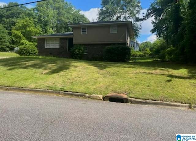 Property at 906 30th St, Phenix City, AL 36867, 4 beds, 2 baths