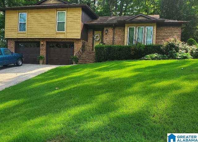 Property at 829 Seven Springs Dr, Birmingham, AL 35215, 4 beds, 2 baths