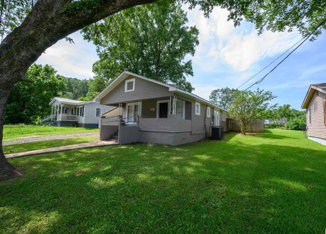 Property at 8441 Thomas Ave, Leeds, AL 35094, 3 beds, 1 bath