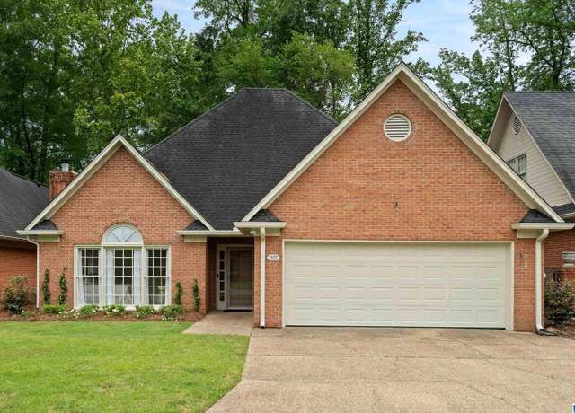 Property at 1517 Ashley Wood Cir, Vestavia Hills, AL 35216, 2 beds, 2 baths