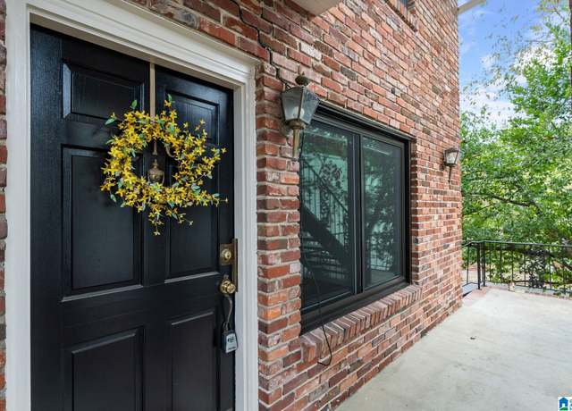 Property at 2727 Highland Ave S #116, Birmingham, AL 35205, 1 bed, 1 bath