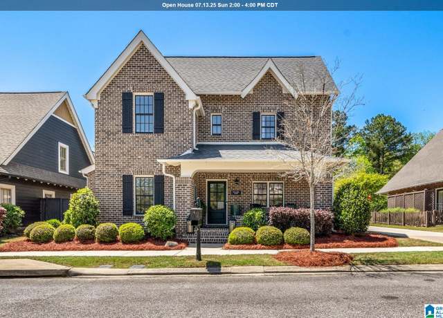Property at 4371 Abbotts Way, Hoover, AL 35226, 5 beds, 4 baths
