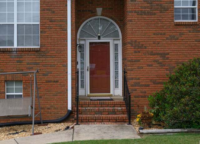 Property at 106 Rosewood Cir, Calera, AL 35040, 4 beds, 3 baths