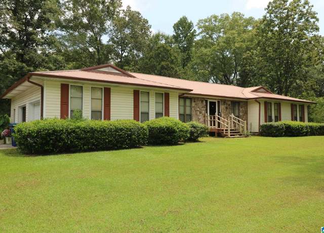 Property at 1611 Sprayberry Rd, Pell City, AL 35125, 3 beds, 2 baths