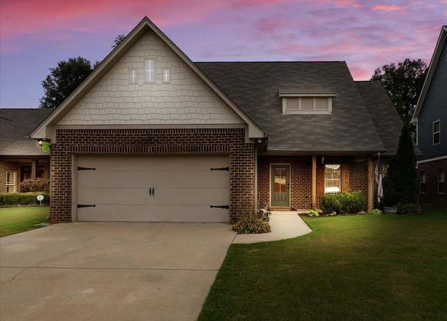 Property at 100 Braxton Pl, Springville, AL 35146, 3 beds, 2 baths