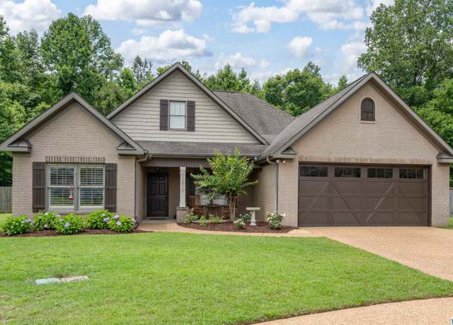 Property at 11510 Forest Glen Blvd, Northport, AL 35475, 4 beds, 3 baths
