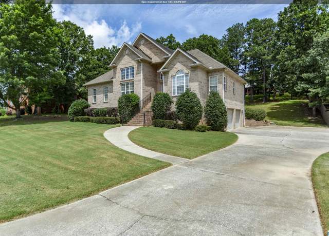 Property at 2689 Piedmont Dr, Helena, AL 35022, 4 beds, 3 baths