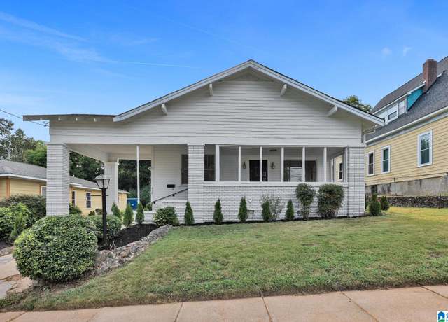 Property at 820 7th St W, Birmingham, AL 35204, 3 beds, 2 baths