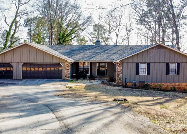 Property at 450 Dogwood Hill Dr, Cropwell, AL 35054, 3 beds, 2.5 baths