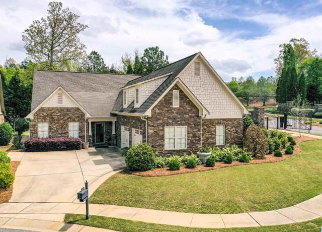 Property at 1124 Danberry Ln, Hoover, AL 35242, 3 beds, 3.5 baths