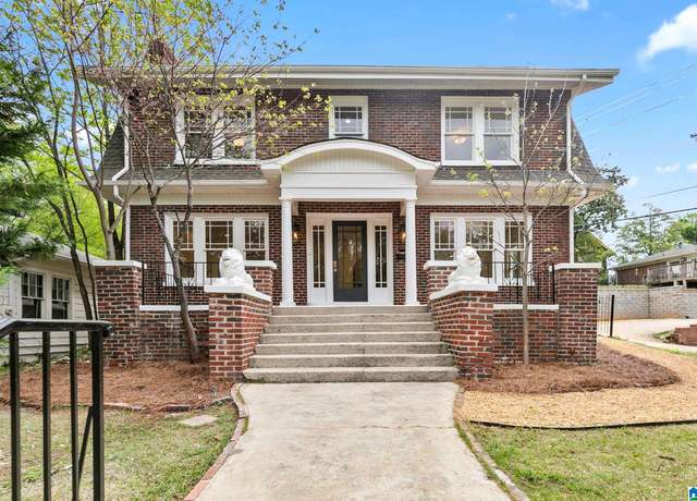 Property at 849 S 42nd St, Birmingham, AL 35222, 4 beds, 2.5 baths