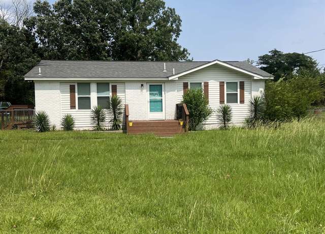 Property at 803 Bahia Ln, Bessemer, AL 35023, 3 beds, 2 baths