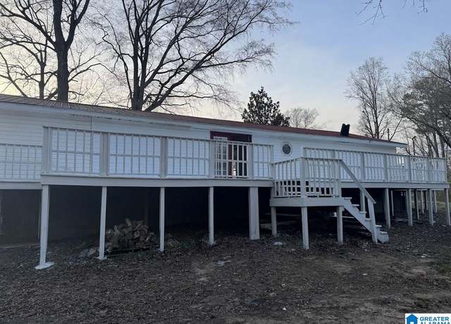 Property at 458 County Road 101, Scottsboro, AL 35768, 2 beds, 2 baths