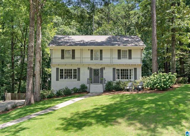 Property at 3455 Country Brook Ln, Vestavia Hills, AL 35243, 4 beds, 3 baths