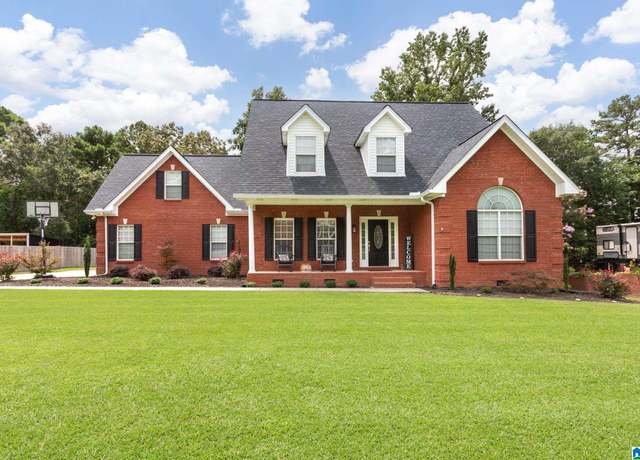 Property at 65 Camelot Ln, Anniston, AL 36207, 4 beds, 2.5 baths