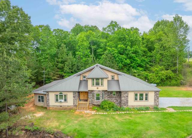 Property at 470 County Road 35, Hanceville, AL 35077, 5 beds, 2.5 baths