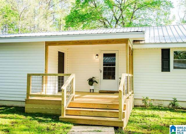 Property at 549 Sorrell Rd, Sylacauga, AL 35151, 2 beds, 1 bath