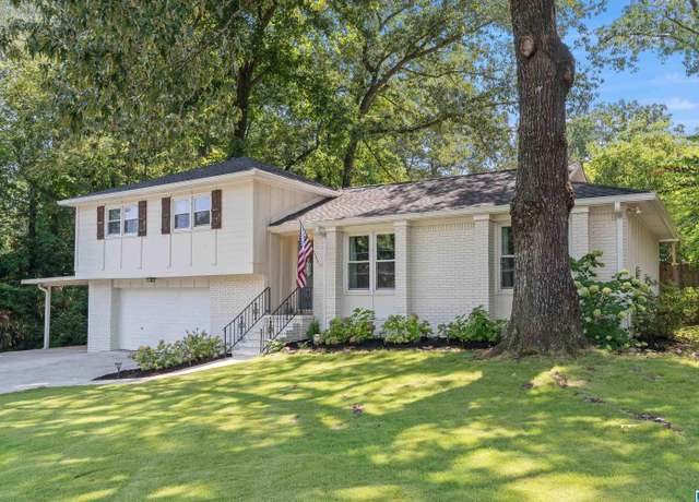 Property at 2221 Rocky Ridge Rd, Hoover, AL 35216, 3 beds, 2 baths