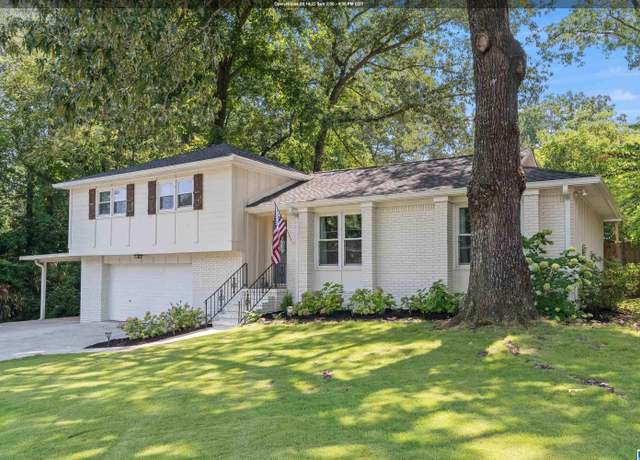 Property at 2221 Rocky Ridge Rd, Hoover, AL 35216, 3 beds, 2 baths