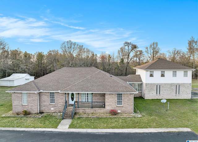 Property at 1372 County Road 16, Clanton, AL 35045, 4 beds, 3.5 baths