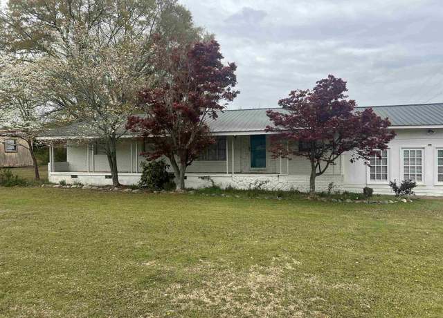 Property at 1418 Caffey Dr, Oxford, AL 36203, 3 beds, 2 baths