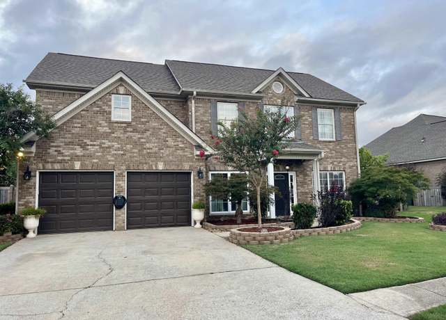 Property at 978 Old Cahaba Dr, Helena, AL 35080, 4 beds, 2.5 baths