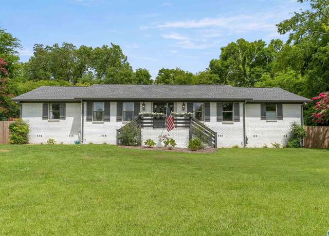 Property at 892 Alford Ave, Hoover, AL 35226, 4 beds, 4 baths