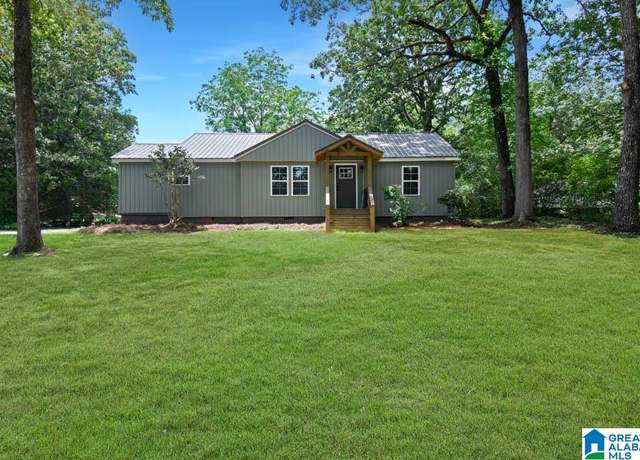 Property at 9200 Highway 31, Calera, AL 35040, 3 beds, 2 baths