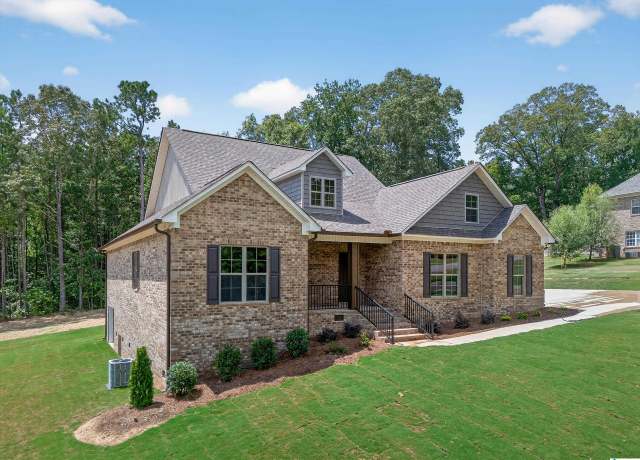 Property at 105 Meadow Creek Rd, Glencoe, AL 35905, 3 beds, 2 baths