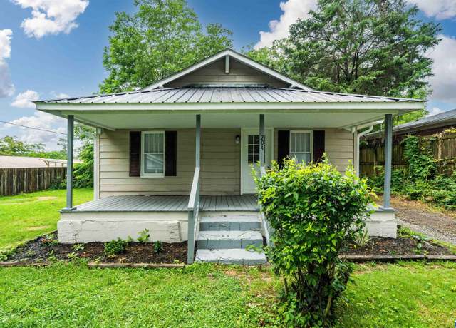 Property at 204 Hickory Ave SW, Cullman, AL 35055, 3 beds, 1 bath