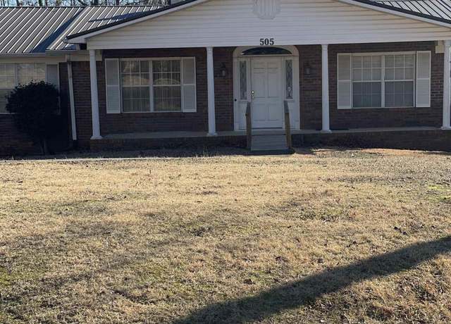Property at 505 12th St NE, Jacksonville, AL 36265, 4 beds, 3.5 baths