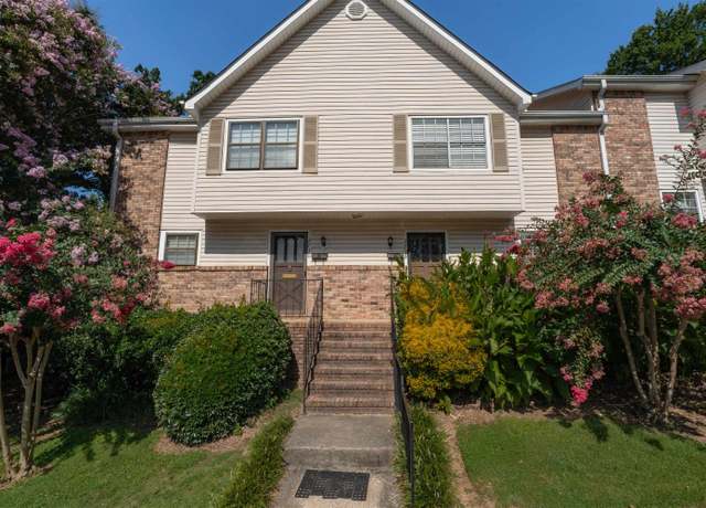 Property at 2728 Southbury Cir #2728, Vestavia Hills, AL 35216, 3 beds, 2.5 baths