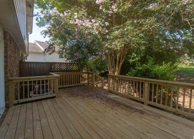Property at 2728 Southbury Cir #2728, Vestavia Hills, AL 35216, 3 beds, 2.5 baths