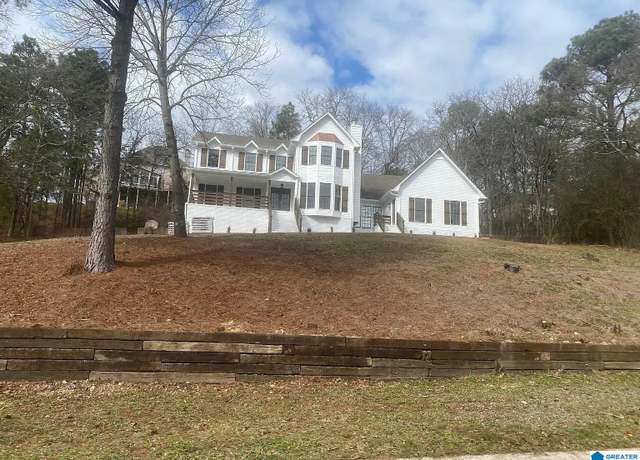 Property at 3024 Brookhill Dr, Birmingham, AL 35242, 5 beds, 3.5 baths