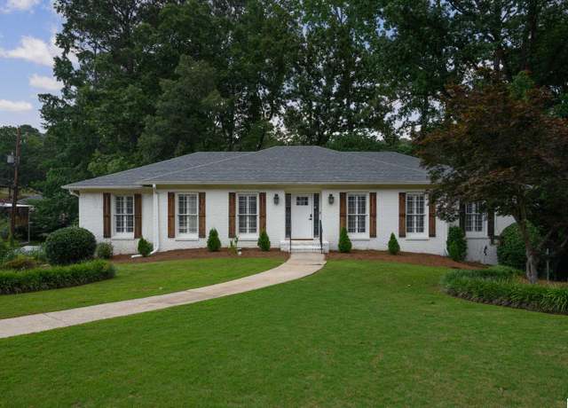 Property at 1906 Paulette Dr, Hoover, AL 35226, 4 beds, 3 baths