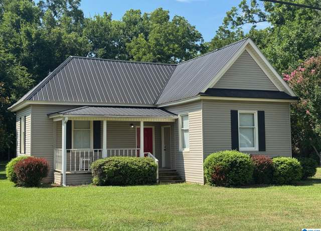 Property at 516 NW Mountain St, Jacksonville, AL 36265, 2 beds, 1 bath